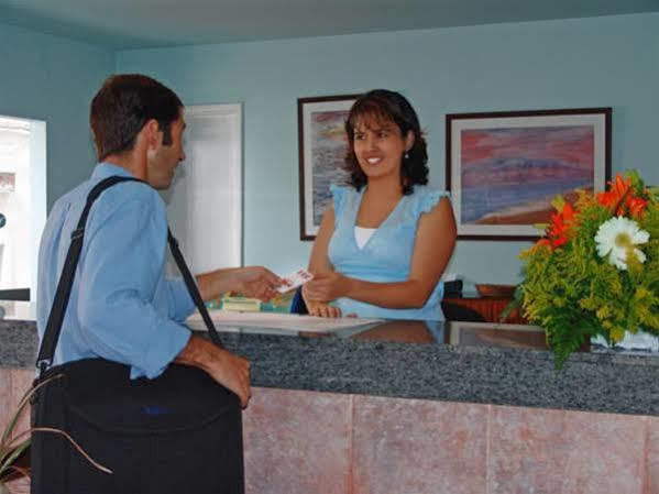 Pension Cardona Arrecife  Esterno foto